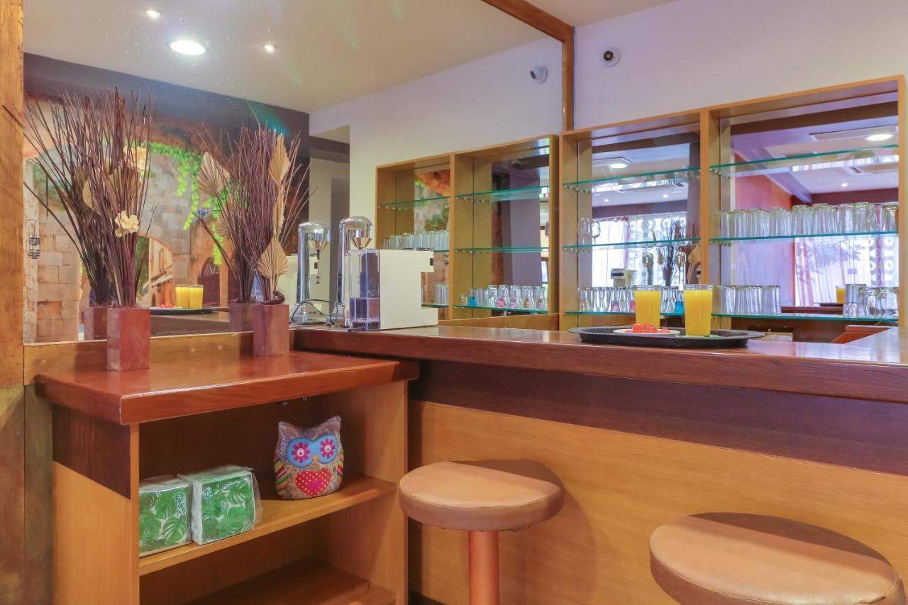 Hoteleros Dionysos Athens Athena Bagian luar foto