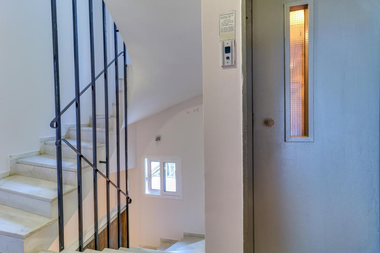 Hoteleros Dionysos Athens Athena Bagian luar foto