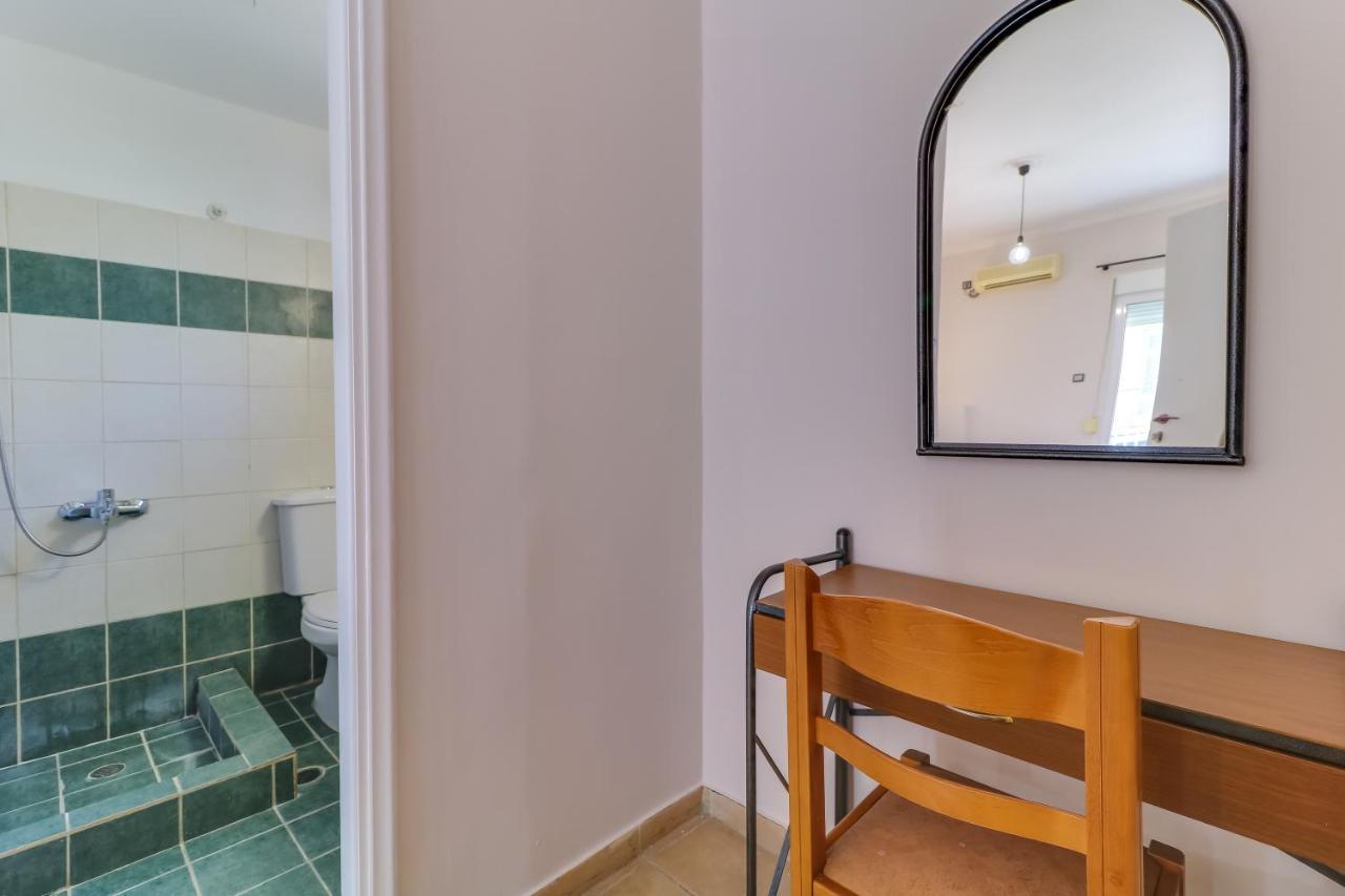 Hoteleros Dionysos Athens Athena Bagian luar foto